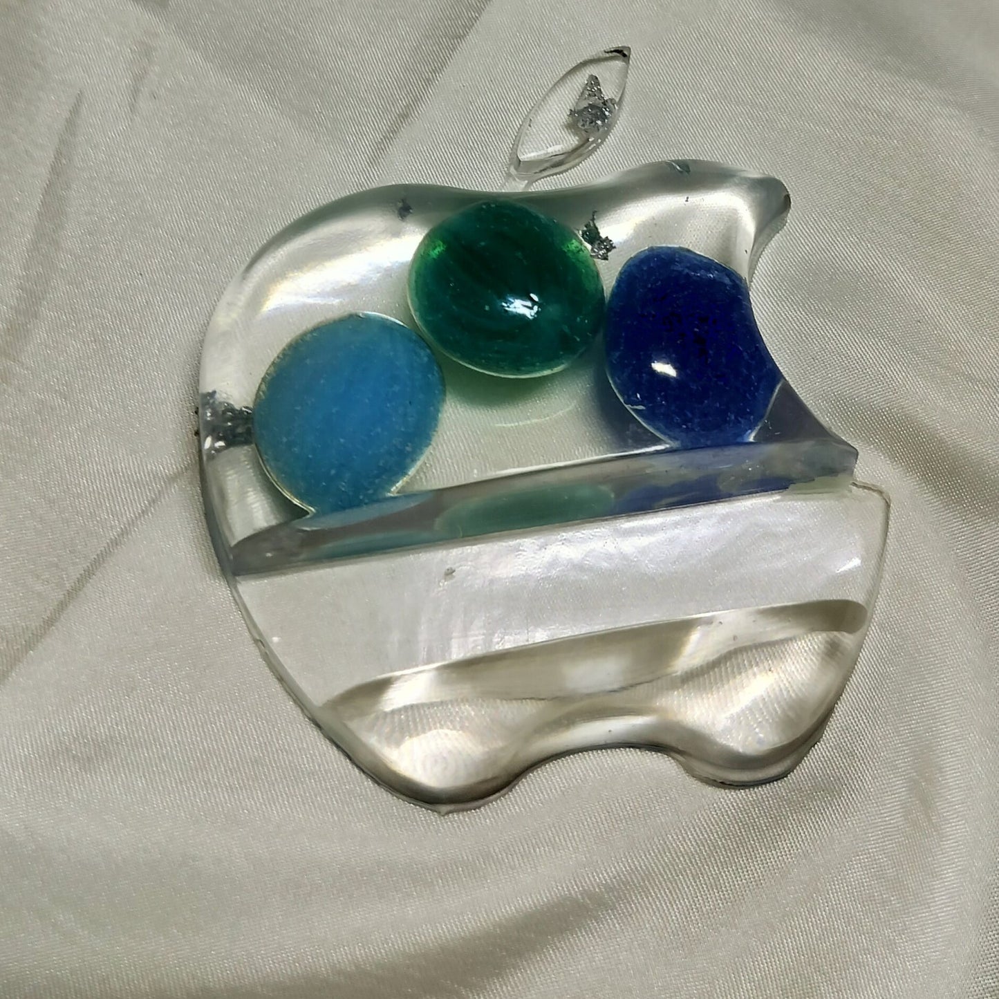 Mobile | Apple Shaped Mobile Holder | Epoxy Resin